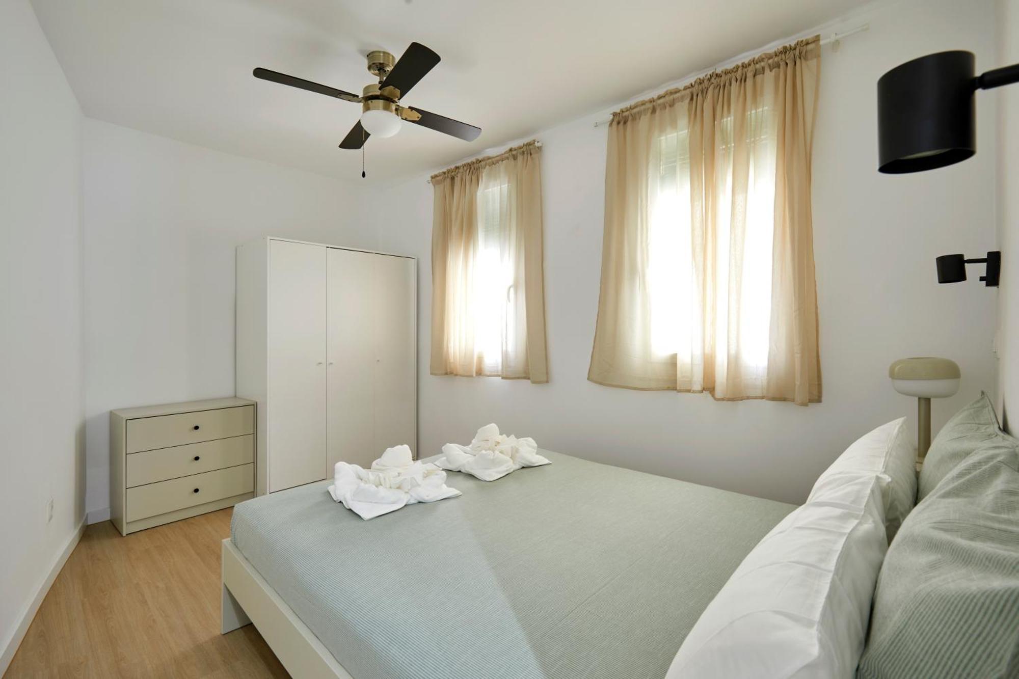 17 Nice Apartment Next To El Molino Barcelona Buitenkant foto