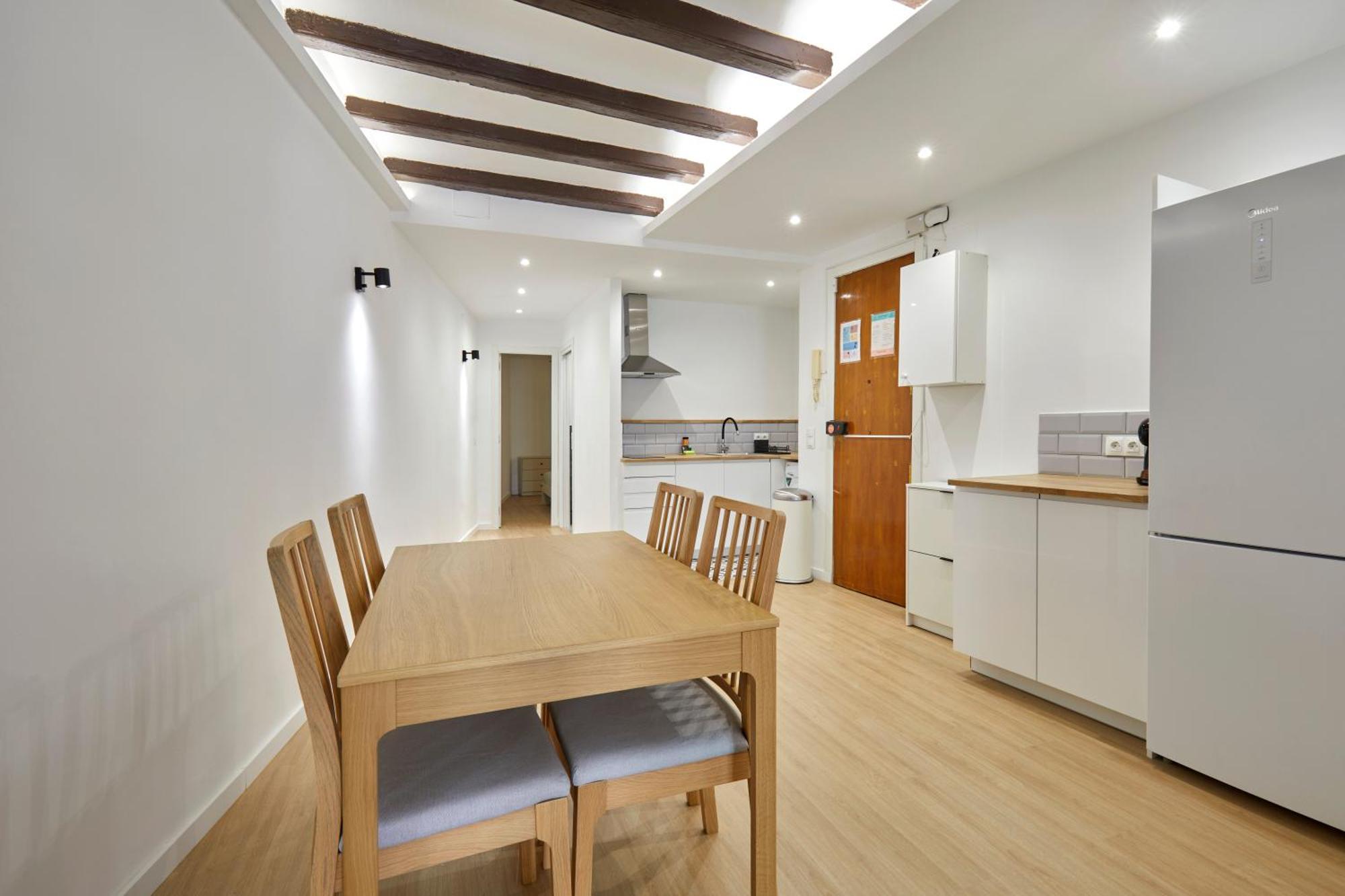 17 Nice Apartment Next To El Molino Barcelona Buitenkant foto