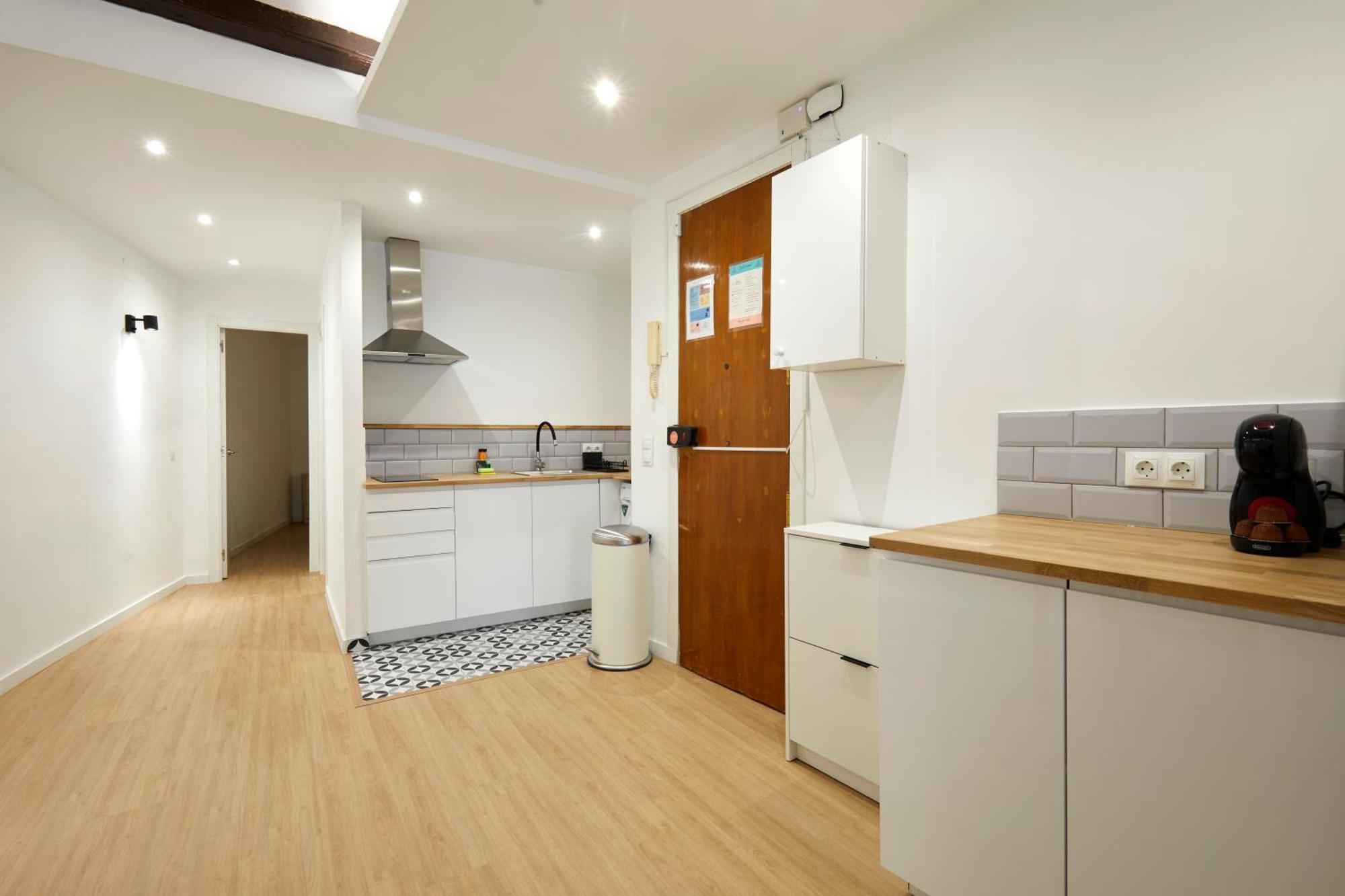 17 Nice Apartment Next To El Molino Barcelona Buitenkant foto