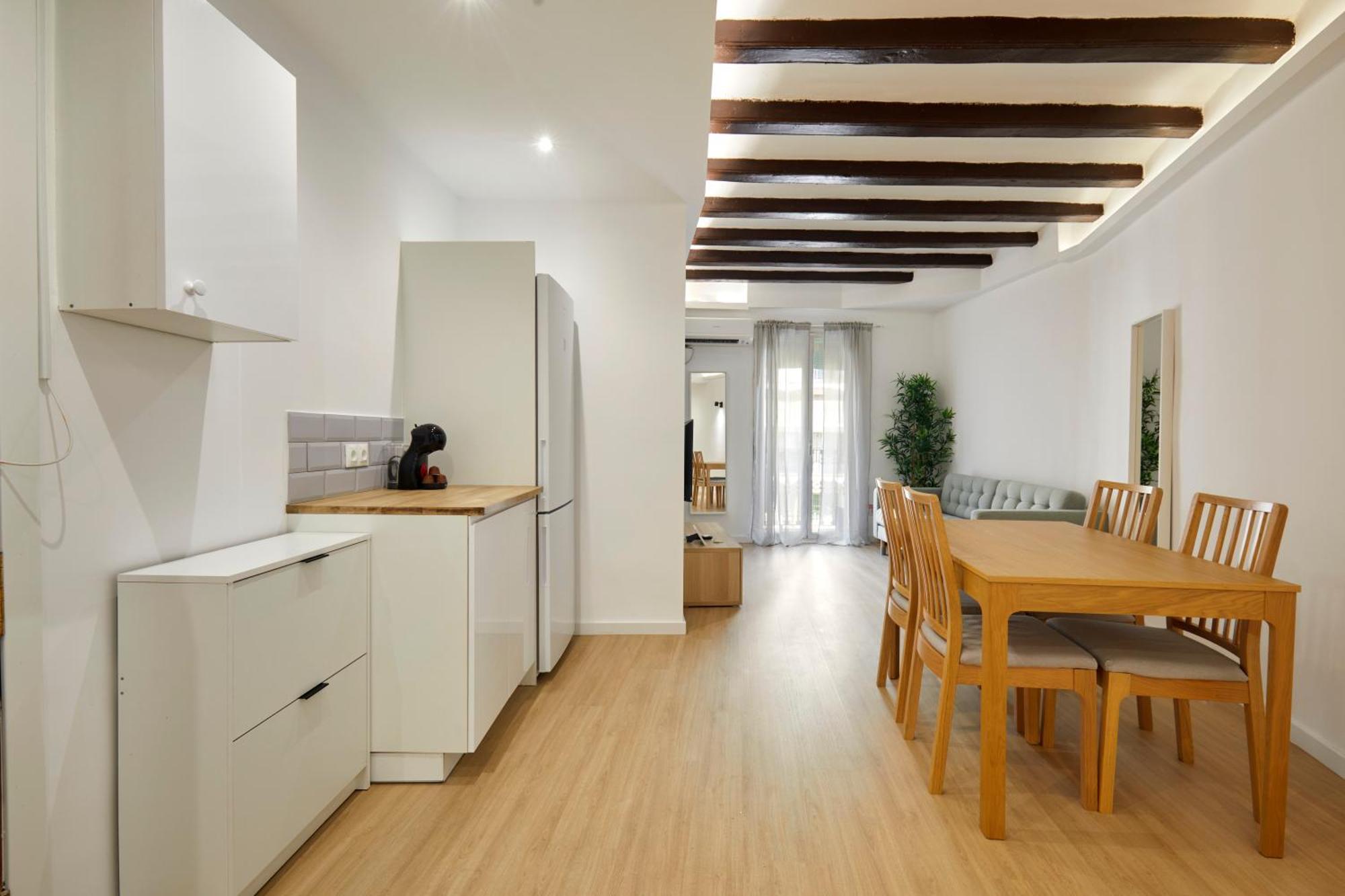 17 Nice Apartment Next To El Molino Barcelona Buitenkant foto